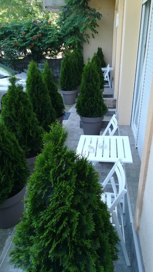 M4U Apartments Ниш Екстер'єр фото