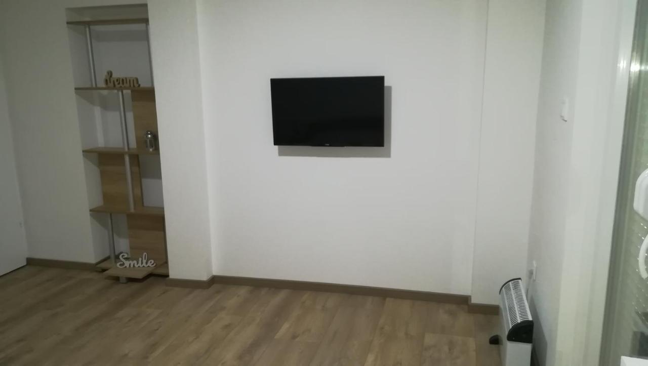 M4U Apartments Ниш Екстер'єр фото